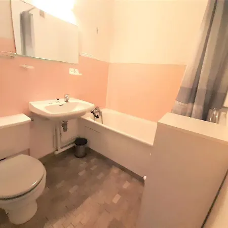 Confortable 4 Pers, Balcon, Kitchenette Equipee, Pla D'adet * Saint-Lary-Soulan